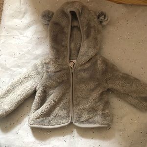 Nwot new born sweater/jacket